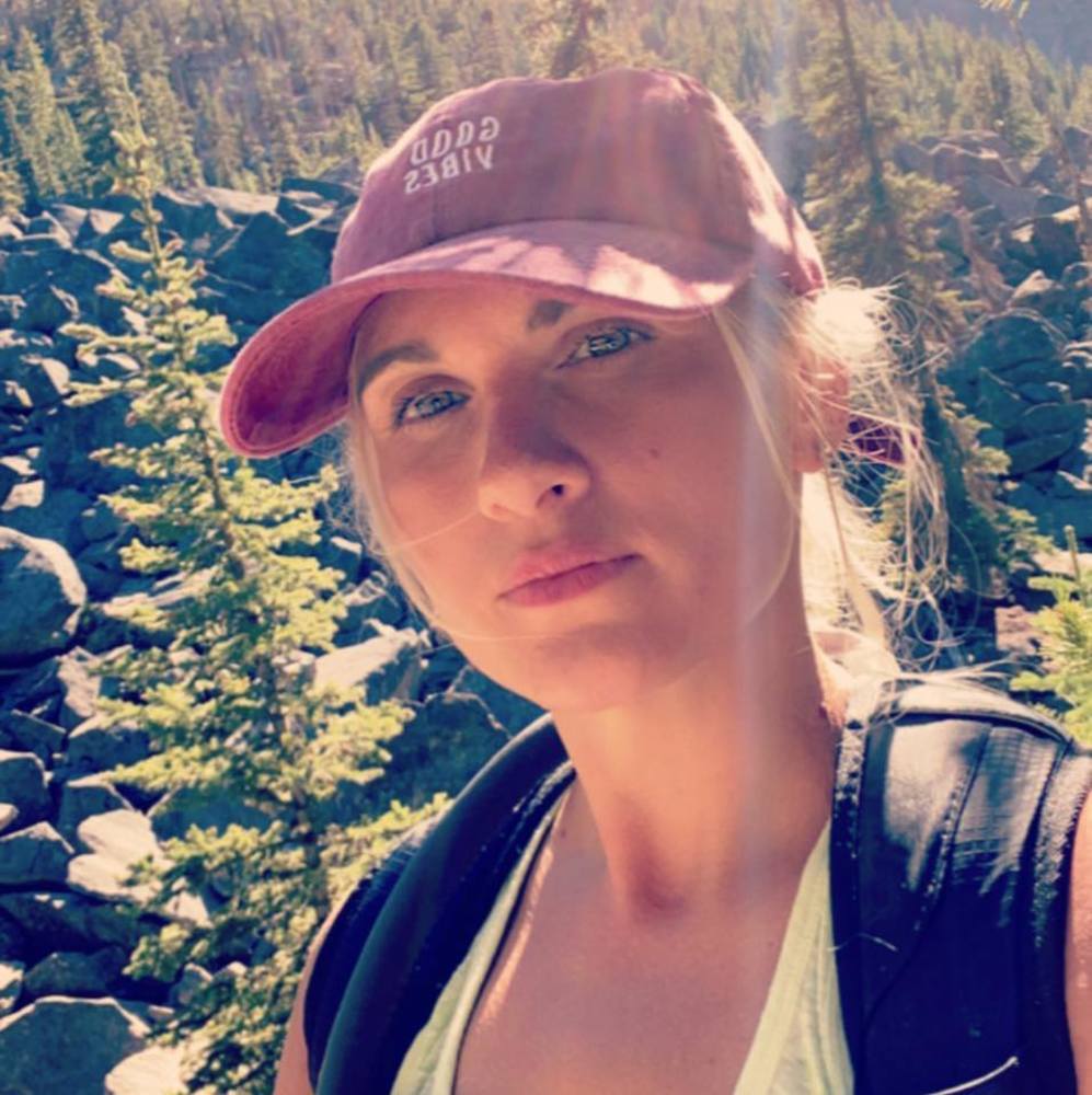 Meet your Posher, Elena